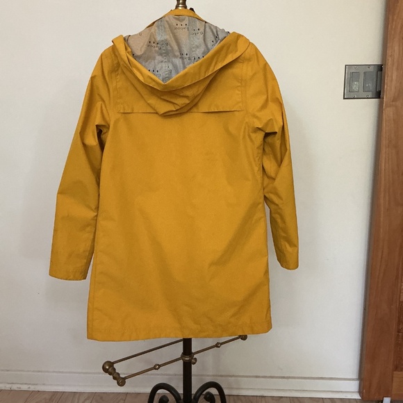 Barbour rain coat - Picture 2 of 6